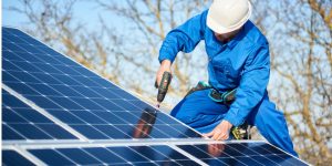 Installation Maintenance Panneaux Solaires Photovoltaïques à Laval-du-Tarn